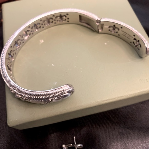 Jewelry - Judith Ripka bangle bracelet authentic